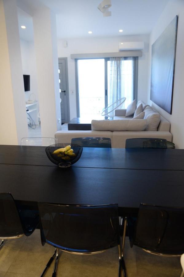 Calma Apartment Masouri Eksteriør billede