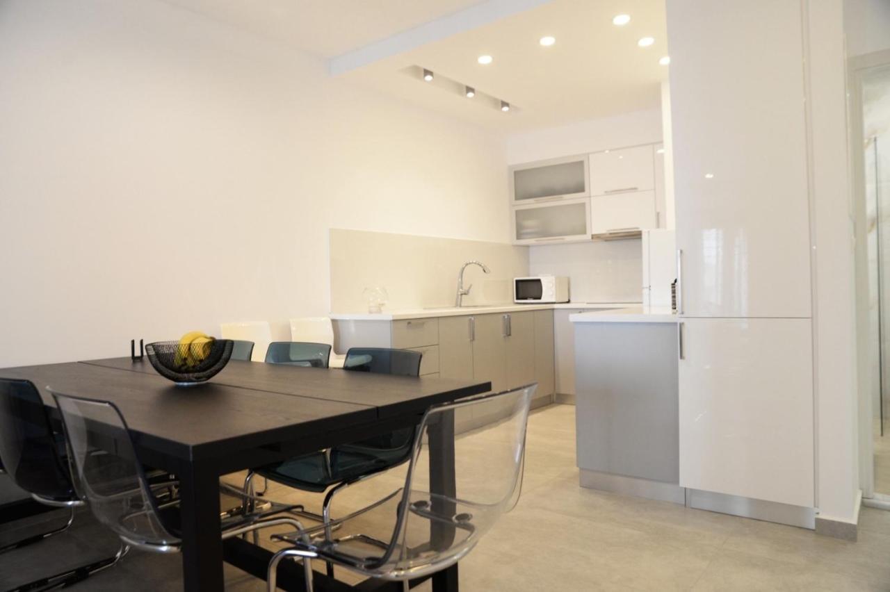 Calma Apartment Masouri Eksteriør billede