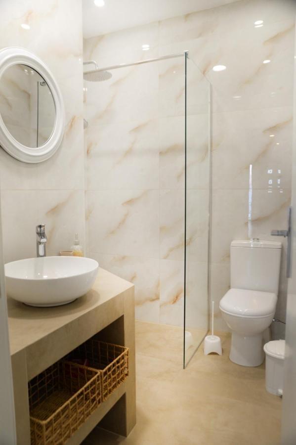 Calma Apartment Masouri Eksteriør billede