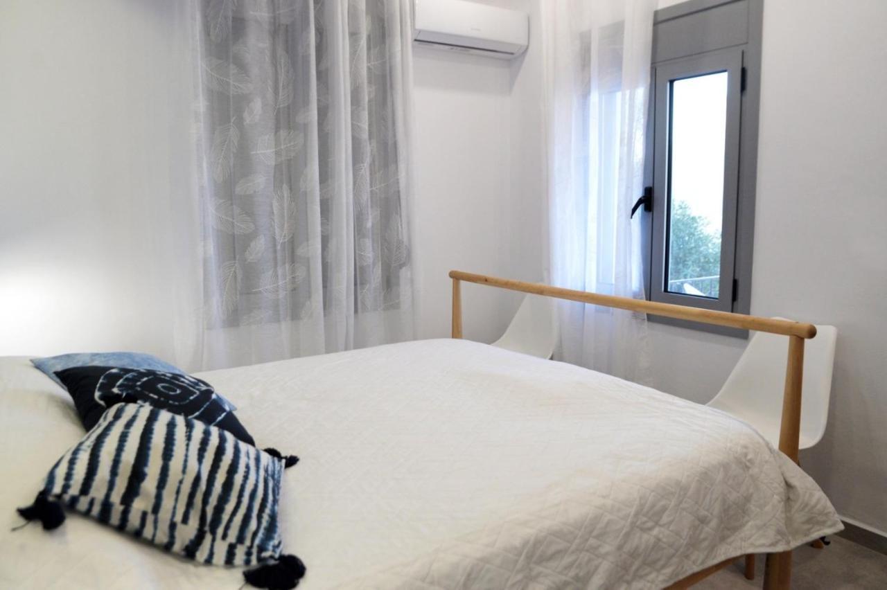 Calma Apartment Masouri Eksteriør billede